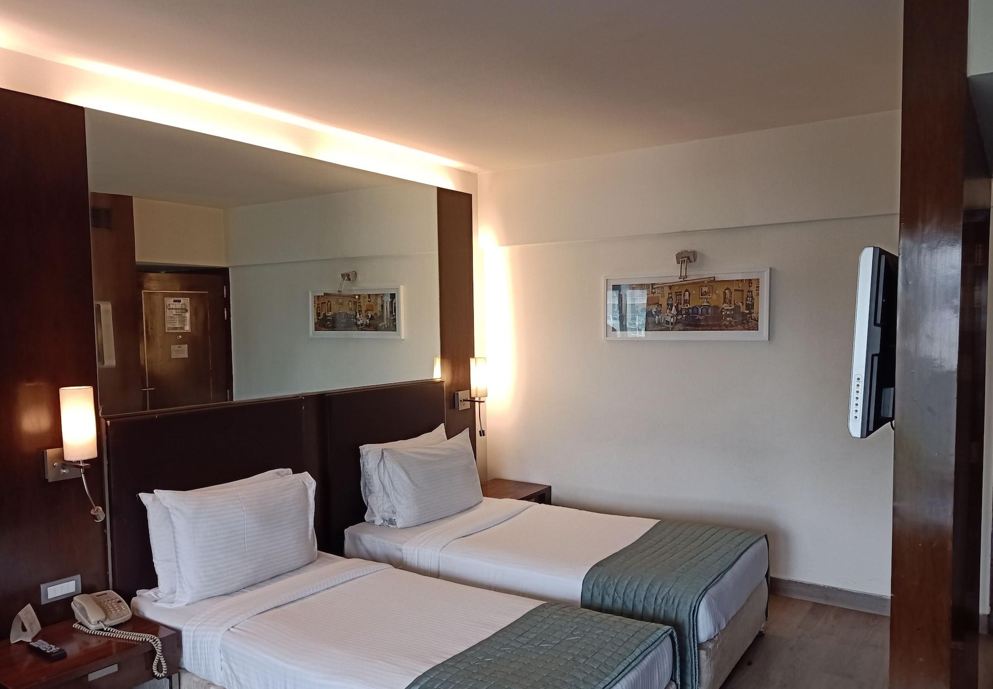 St Laurn Koregaon Park Пуна Экстерьер фото